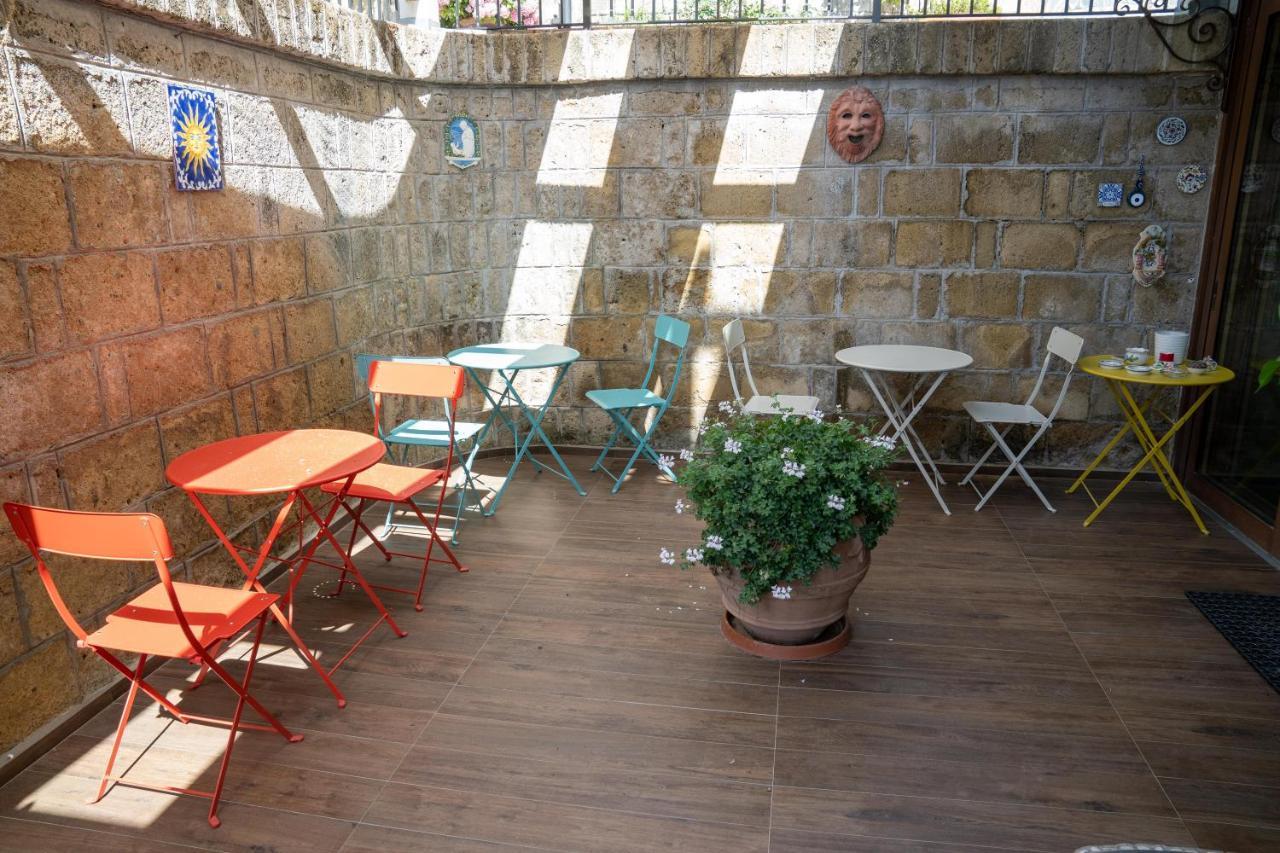 נאפולי Le Stanze Di Sissi - Luxury Suites מראה חיצוני תמונה